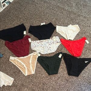 8 pairs of aerie underwear bundle size medium nwt